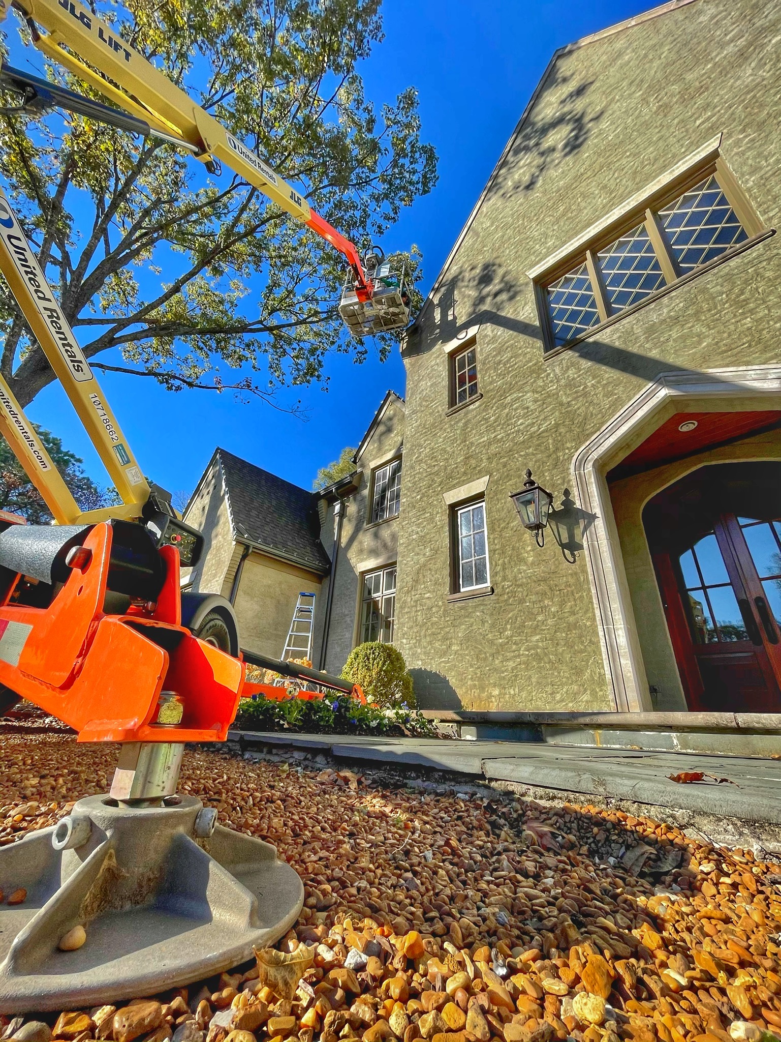 Aqua Earth Team in Action Photo