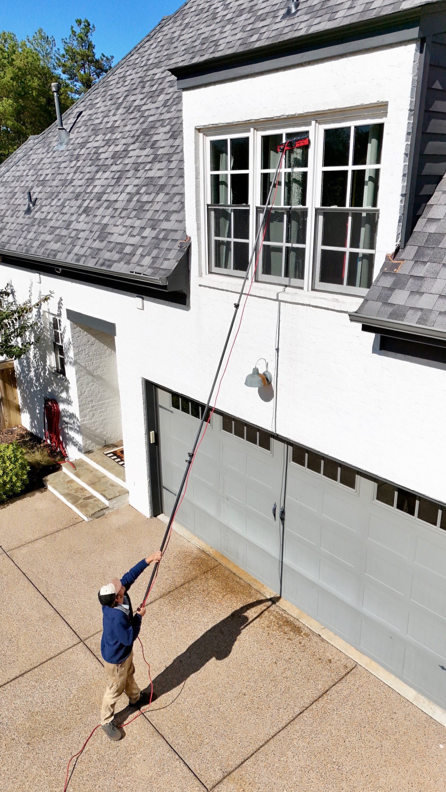 Aqua Earth Team in Action Photo